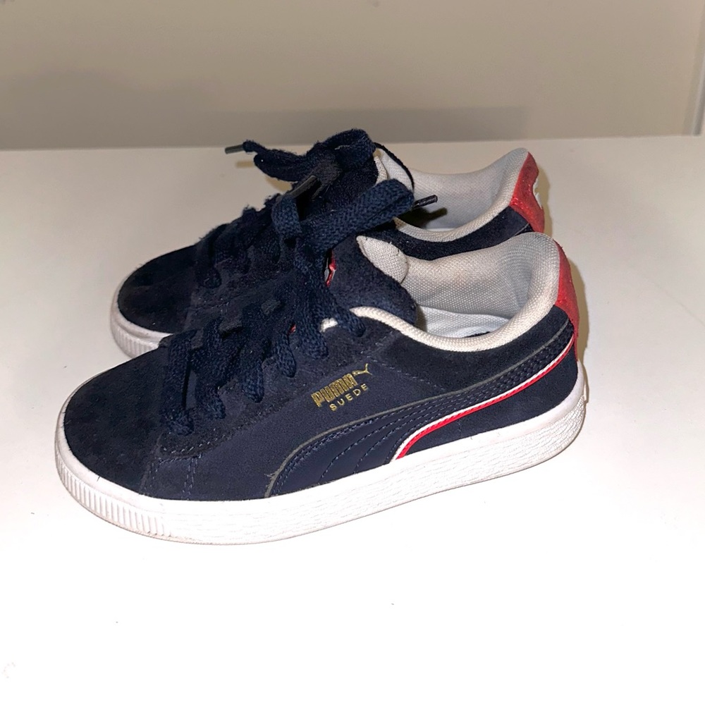 Children’s Suede Puma Sneakers Size 12